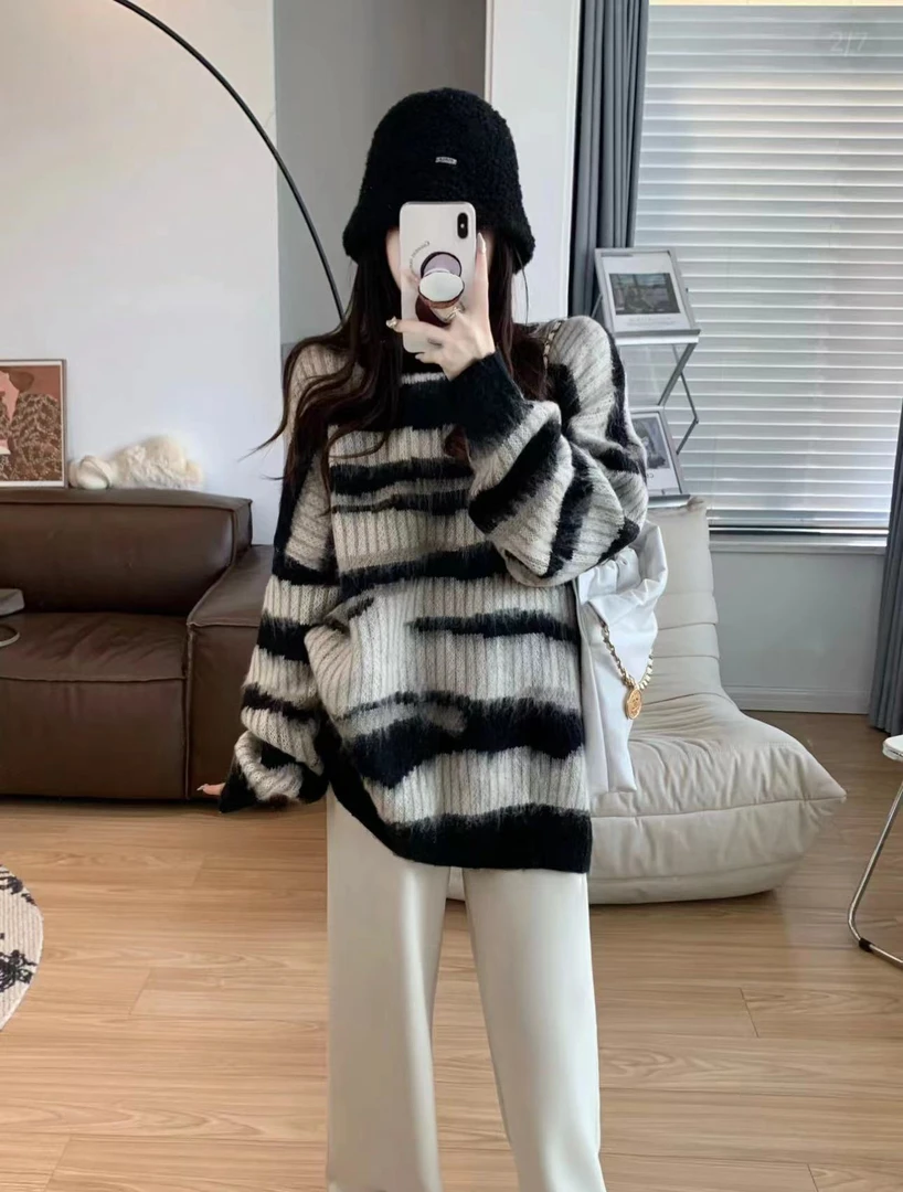 【昕昕家】秋冬孕妇装小众圆领加厚针织衫毛衣宽松慵懒风中长款外套