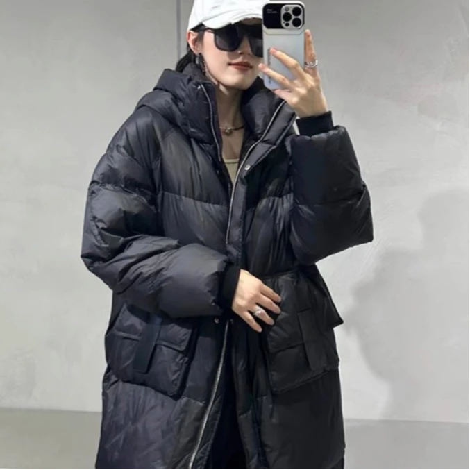 2024年新款大朵白鸭绒.长款宽松休闲过膝连帽白鸭绒羽绒服