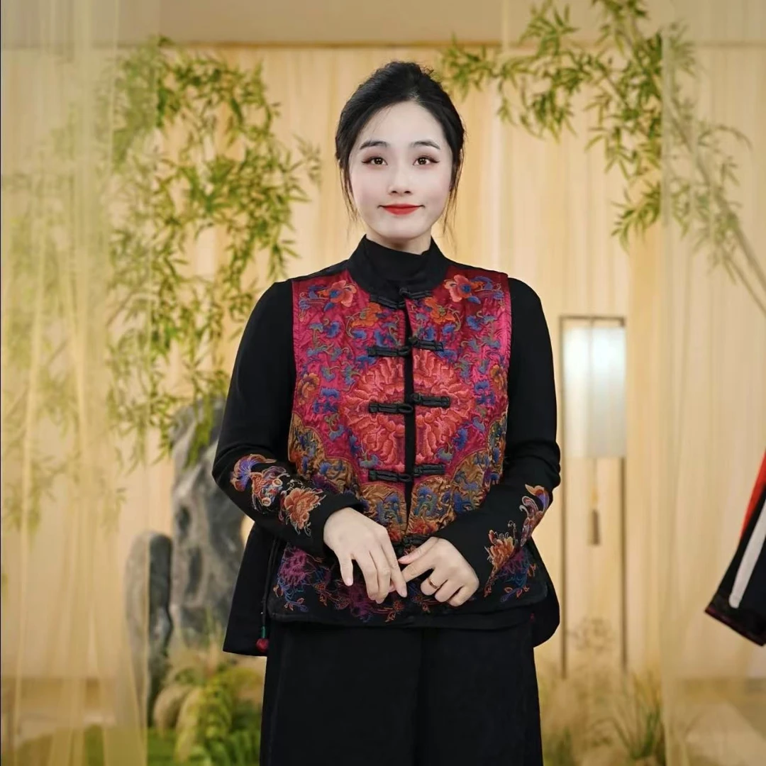 秋季新款重工刺绣马甲2656