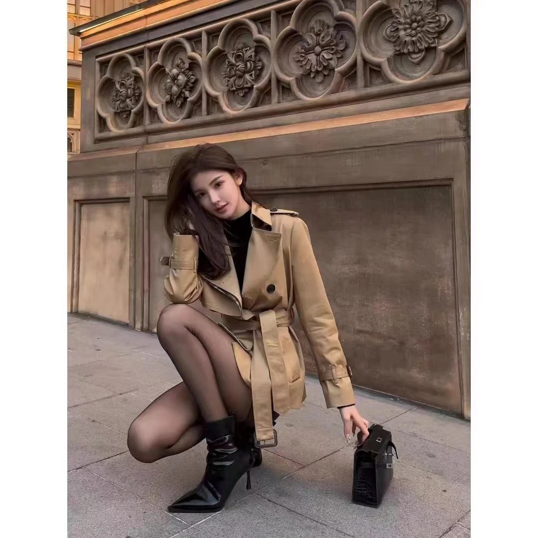 梦梦 MENGMENG｛冰萃摩卡 秋季新款收腰翻领双排扣短款风衣}