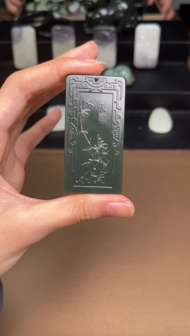 【闪购商品】和田玉颈饰未镶嵌92