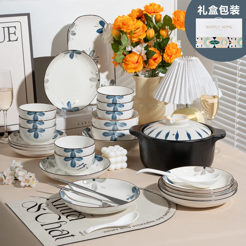 日式陶瓷餐具套装家用碗盘碗碟高颜值简约餐具乔迁之喜套装礼盒