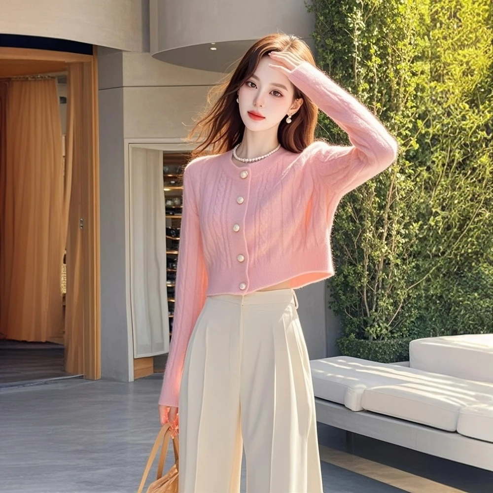 韩系温柔入秋衣服洋气时尚套装春季减龄短款毛衣针织衫长裤两件套