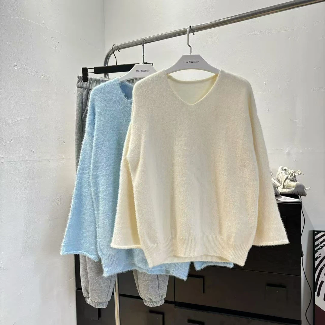 秋冬温柔风V领慵懒宽松针织毛衣4599（部分没有领带）