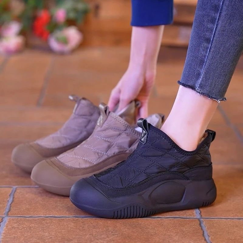 冬季新款雪地靴时尚短筒女靴子秋冬软加绒防滑保暖软底厚底女鞋H