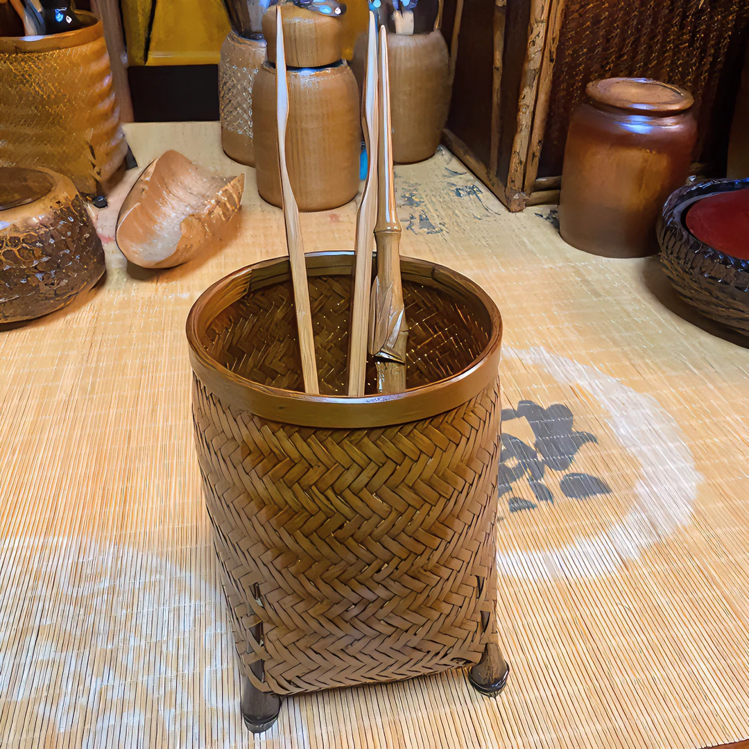 竹编笔筒，手工编织大漆工艺