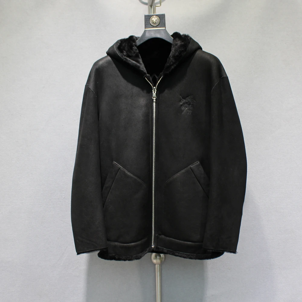 黑色大阔版两面穿男士连帽皮毛一体短款夹克真皮外套