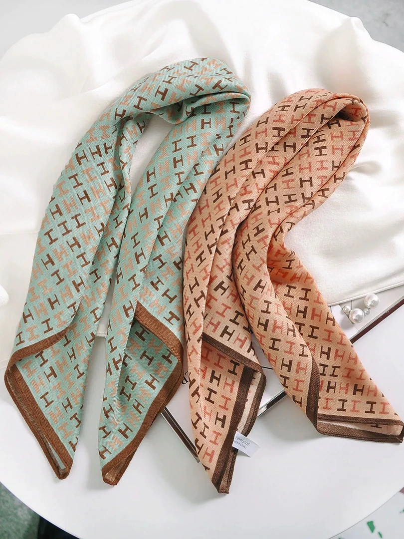 65×65时尚韩版休闲简约透气百搭小方巾秋冬薄款护颈空调巾