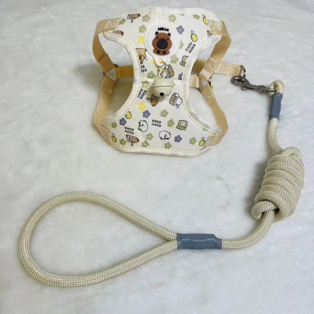 【新品冲量】卡皮巴拉狗狗牵引绳背心式胸背带可拆卸铃铛