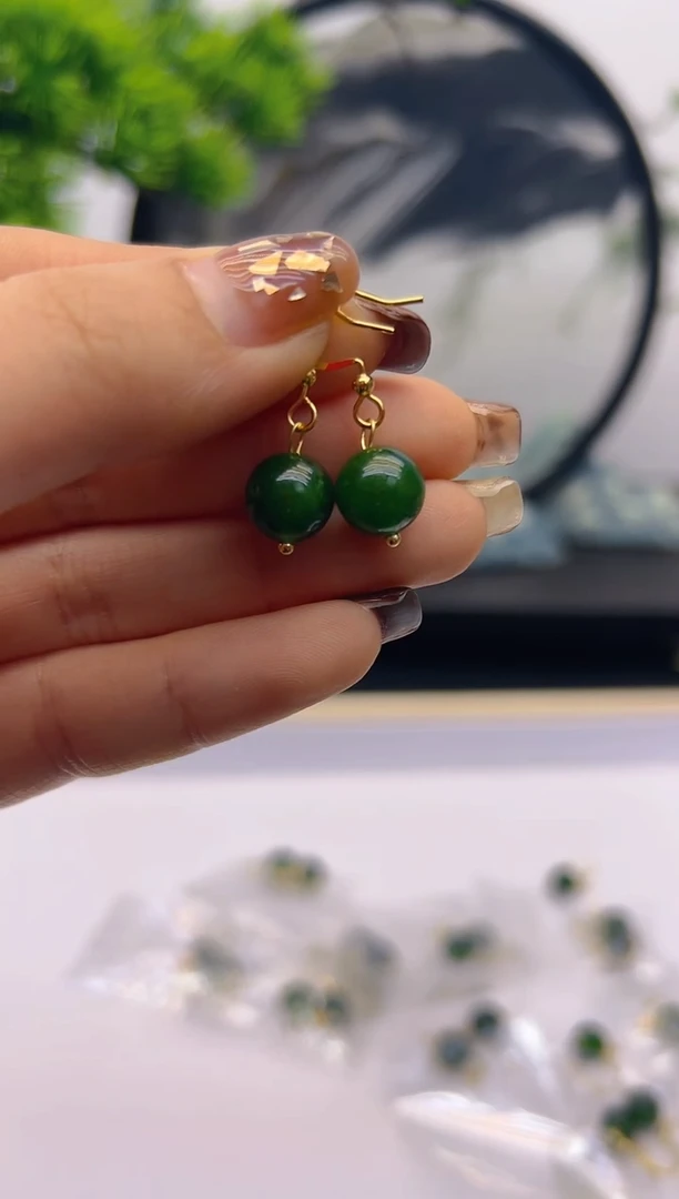 【闪购商品】和田玉耳饰14K金镶嵌E13