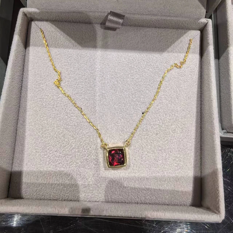 合金耳饰 宝丫轻奢  女式复古气质宫廷风耳钉项链B9155