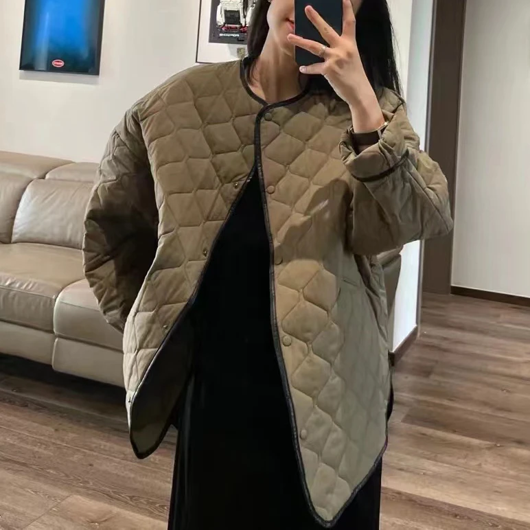 宝丫轻奢 女式时尚包边撞色菱格复古棉服外套B7395