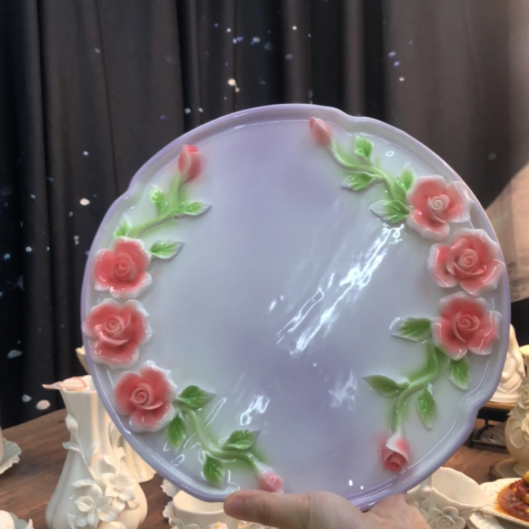 珐琅彩红色玫瑰大圆盘