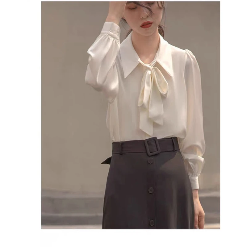蝴蝶结蝴蝶衬衫衬衣蝴蝶结领子春季设计感复古春秋长袖通勤轻熟