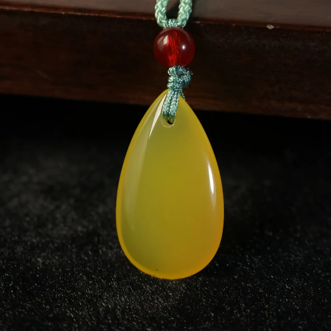 天然玛瑙黄水滴-YS125-新人福利