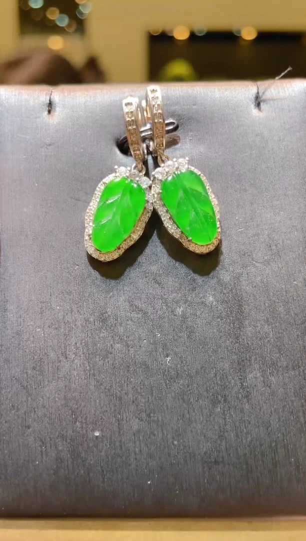 【闪购商品】翡翠吊坠(不含链)银S925镶嵌A55