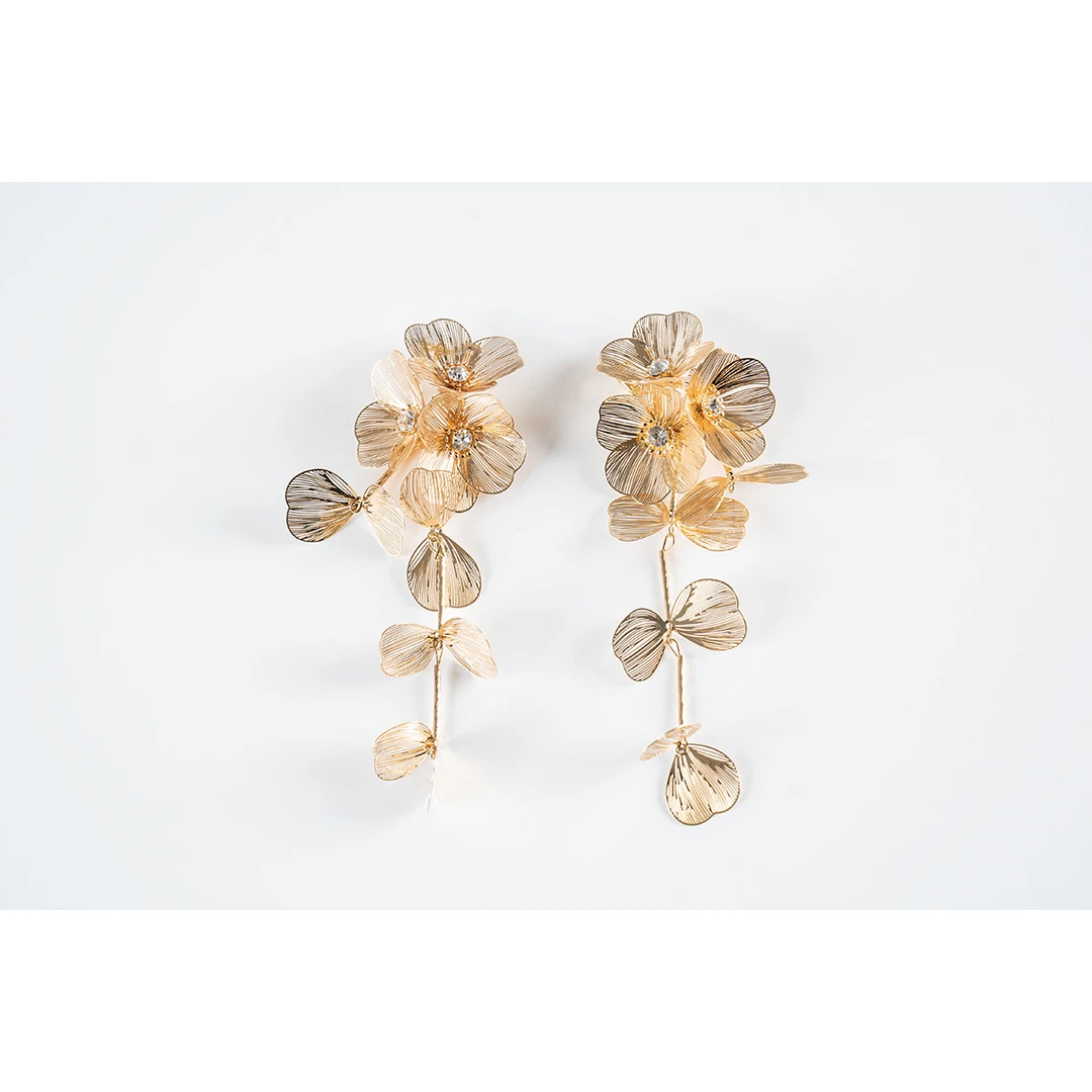 合金耳饰 无艳一禾 新中式花朵复古长款耳饰YHSC02412