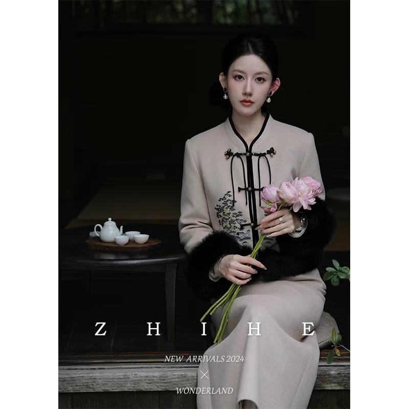 无艳一禾【宴山亭】du家原创羊毛立领刺绣狐狸毛羽绒服+半裙