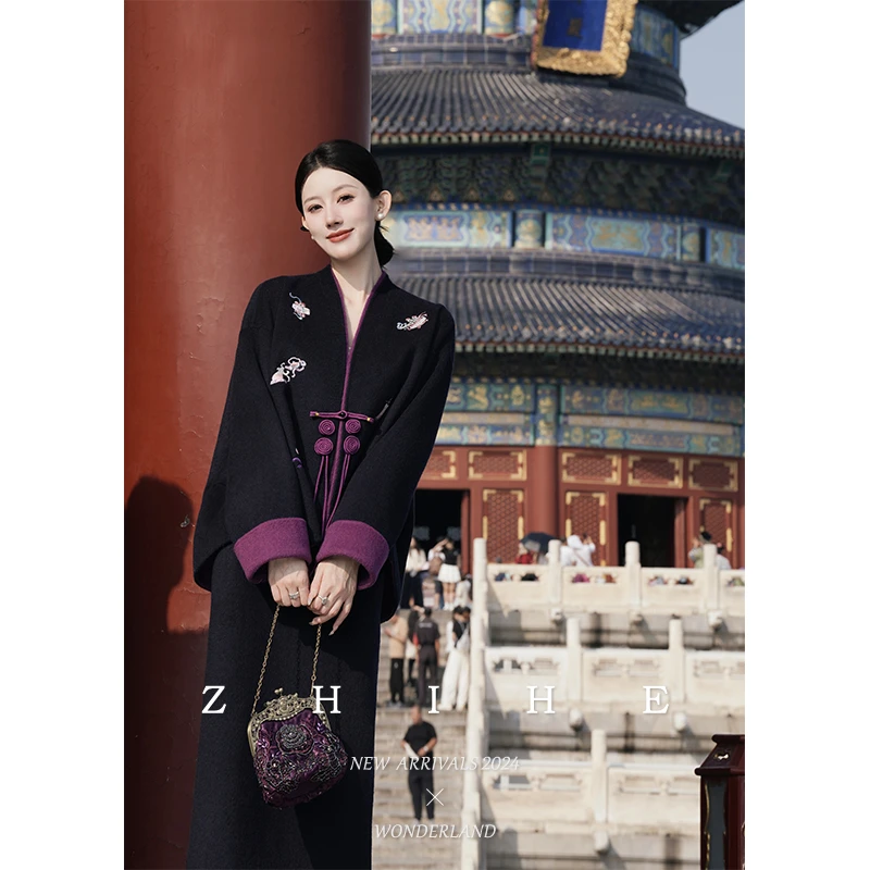 无艳一禾【东方紫鸢】手工坊100绵羊毛双面呢刺绣大衣+半裙