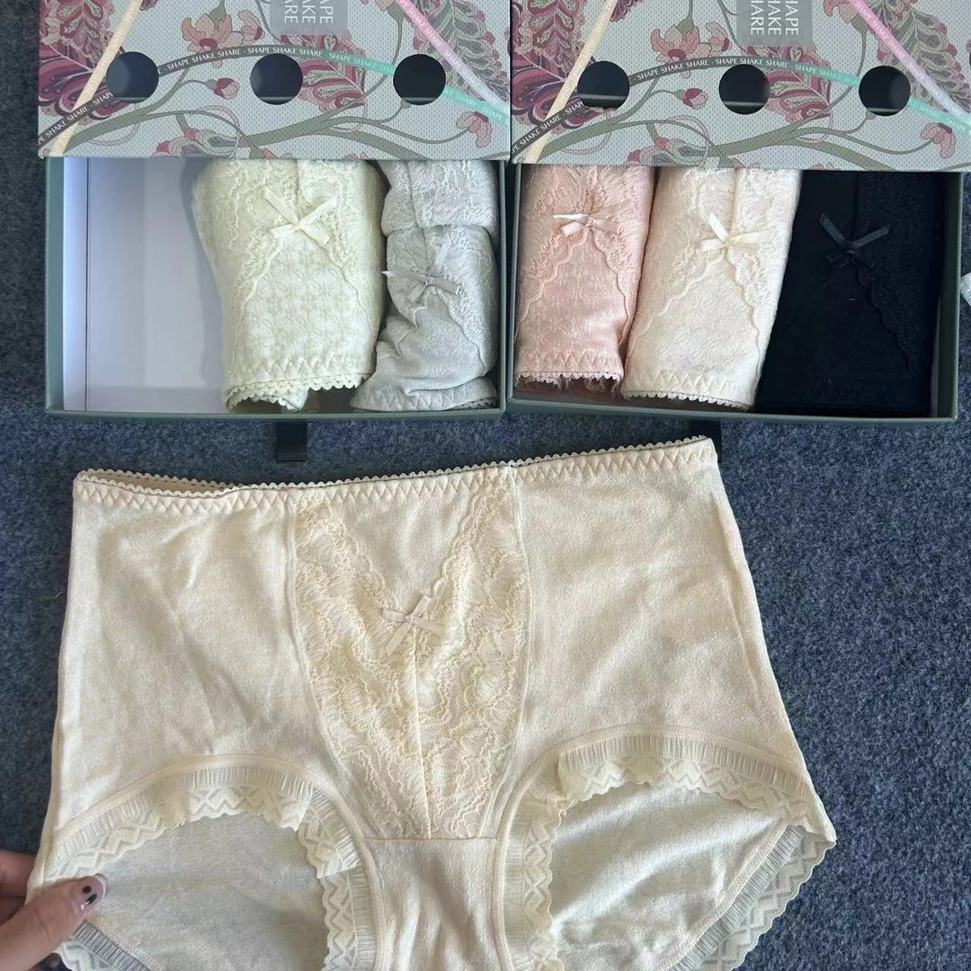 53106柔软舒适中腰蕾丝边女内裤燕窝裤