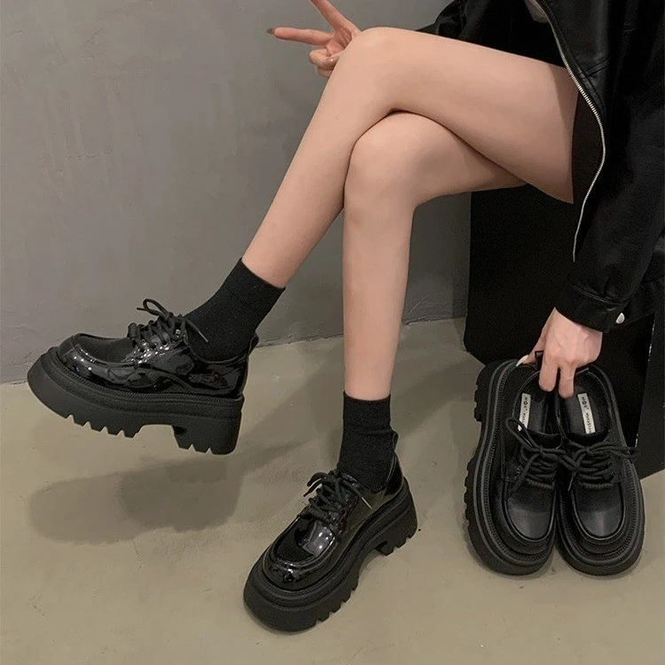 厚底增高小皮鞋女2024新款复古法式乐福鞋子日常休闲鞋Z6001