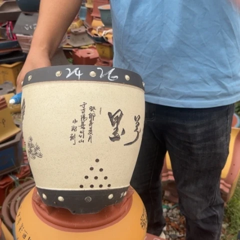 红陶20CM（含）-50CM（不含）瑕疵