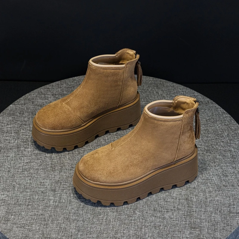 雨土女鞋网红时尚休闲雪地靴女2024秋冬季新款厚底高帮加绒靴子