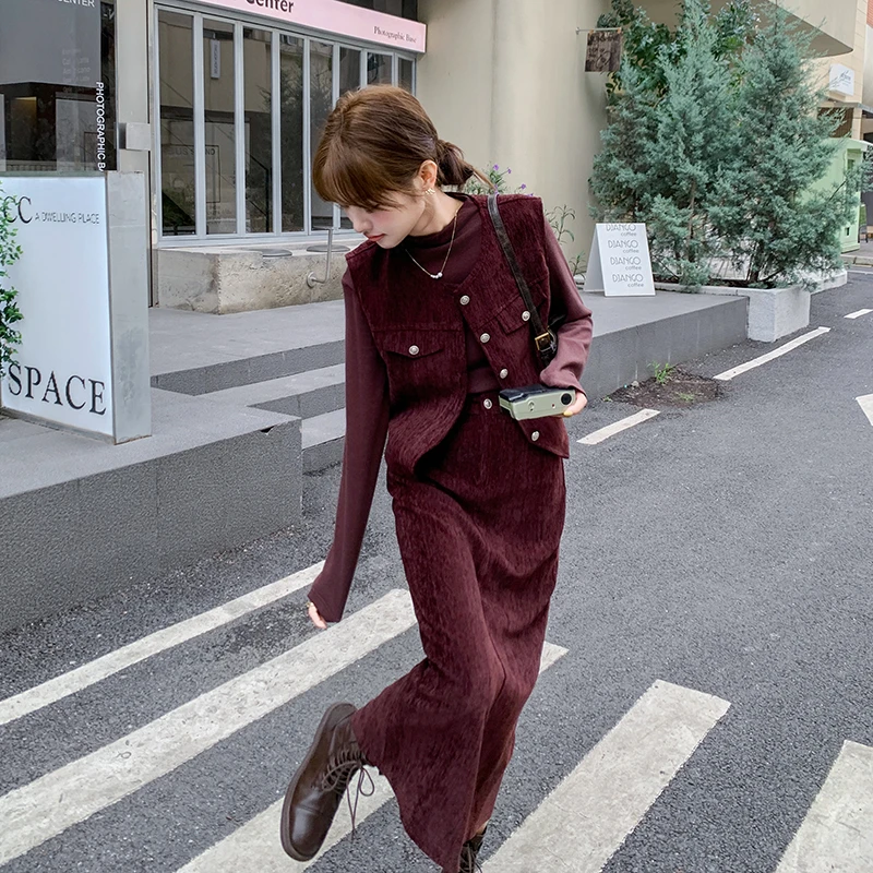 安可拉红气质高级感套装裙女2025秋季新款小香风马甲半身裙三件套