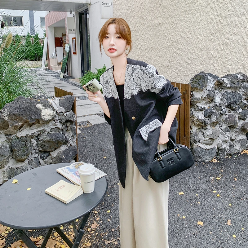 蕾丝拼接黑色时尚气质西装外套女2025春季新款小香风绝美减龄西服