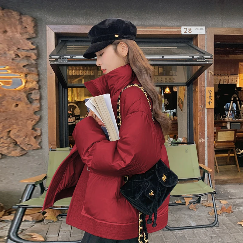 新年圣诞红色短款羽绒服女冬季外套2025新款超好看面包服流行爆款