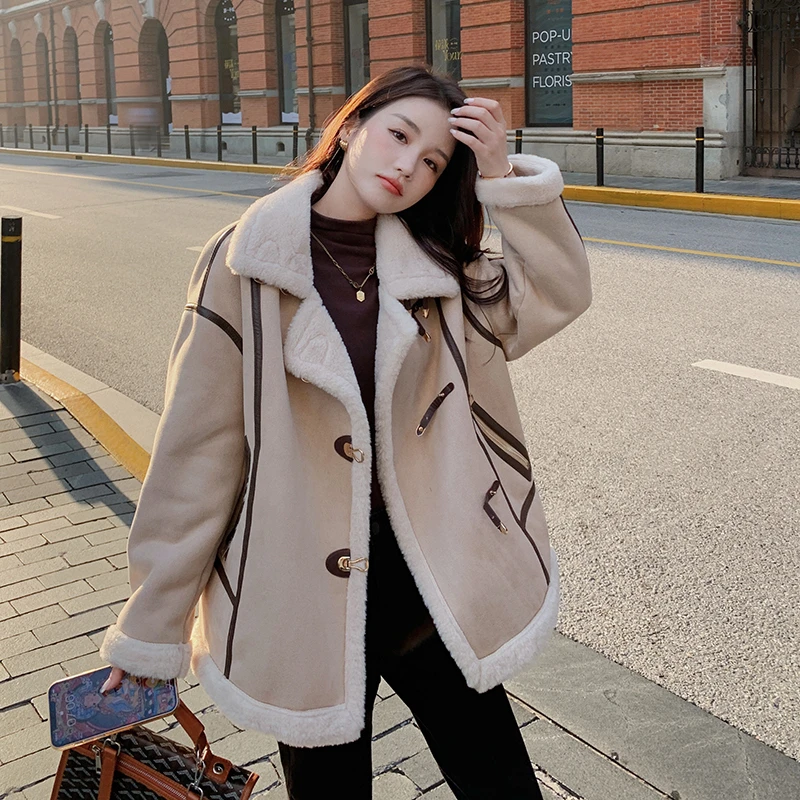 韩风chic羊羔毛绒外套女秋冬2024新款流行机车服加绒棉服皮毛一体