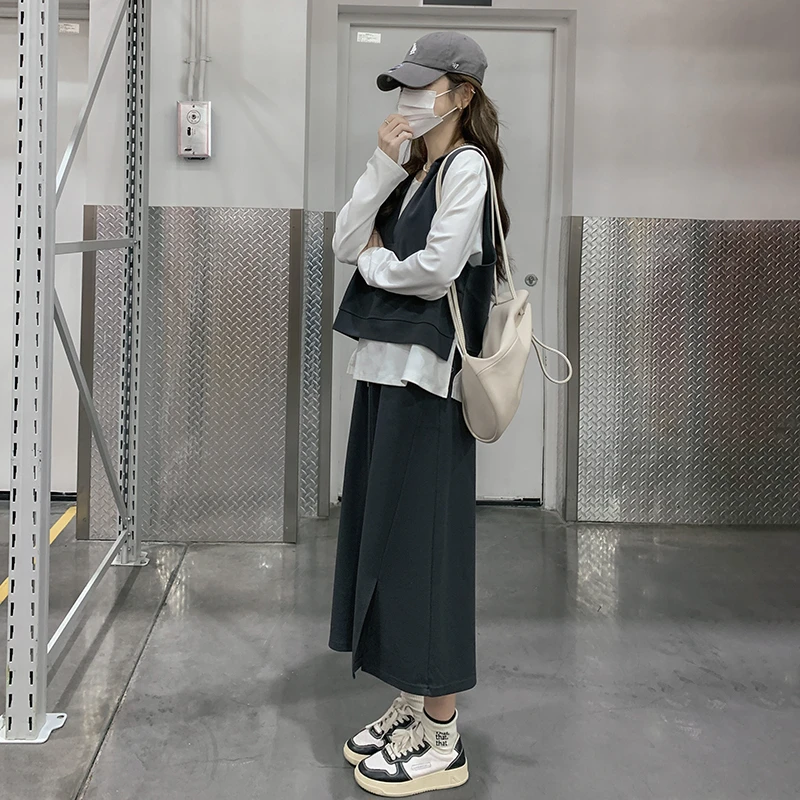 松弛感马甲半身裙套装春秋新款高级感休闲T恤卫衣宽松半裙三件套