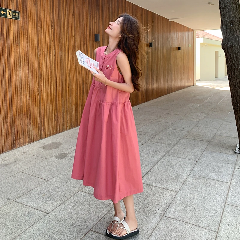 粉色甜美减龄宽松连衣裙女夏季韩版气质温柔风显瘦大码无袖背心裙