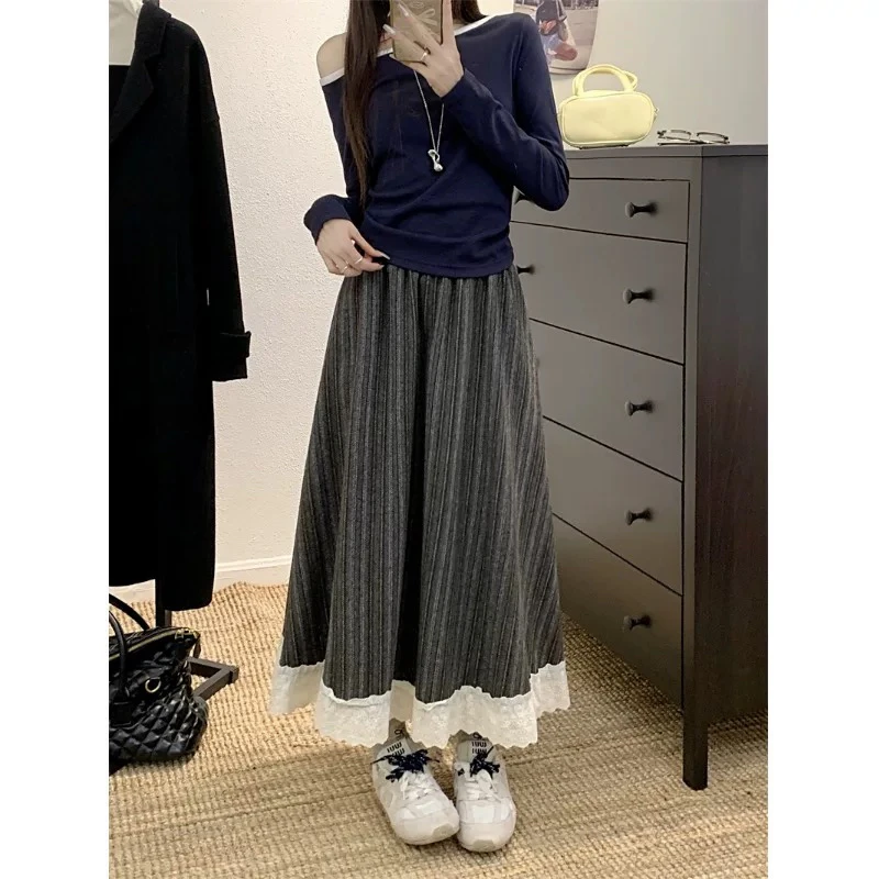 韩系复古蕾丝花边拼接长款裙子秋冬女装竖条纹高腰A字毛呢半身裙