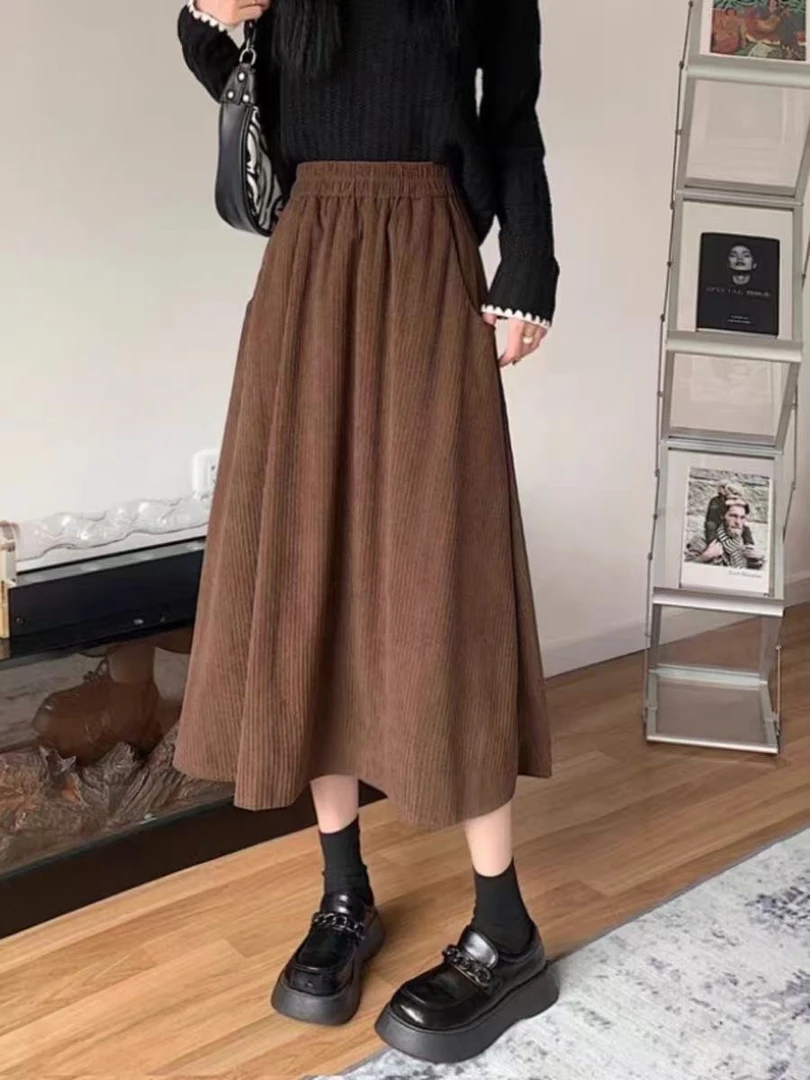 咖色灯芯绒a字百褶半身长裙女秋冬显瘦裙子半裙2024新款大摆遮胯