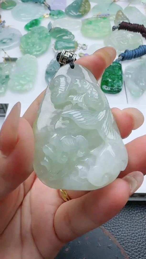 【闪购商品】翡翠吊坠(不含链)未镶嵌1