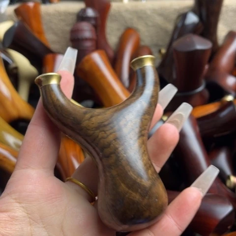 樟科（黄金檀）瑕疵4