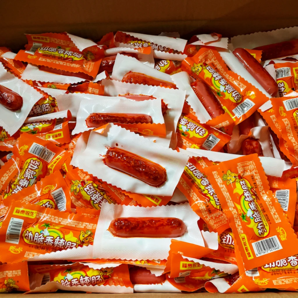 豫冠香辣香脆肠烤肠玉米热狗肠批发泡面拍档火腿肠即食解馋小零食