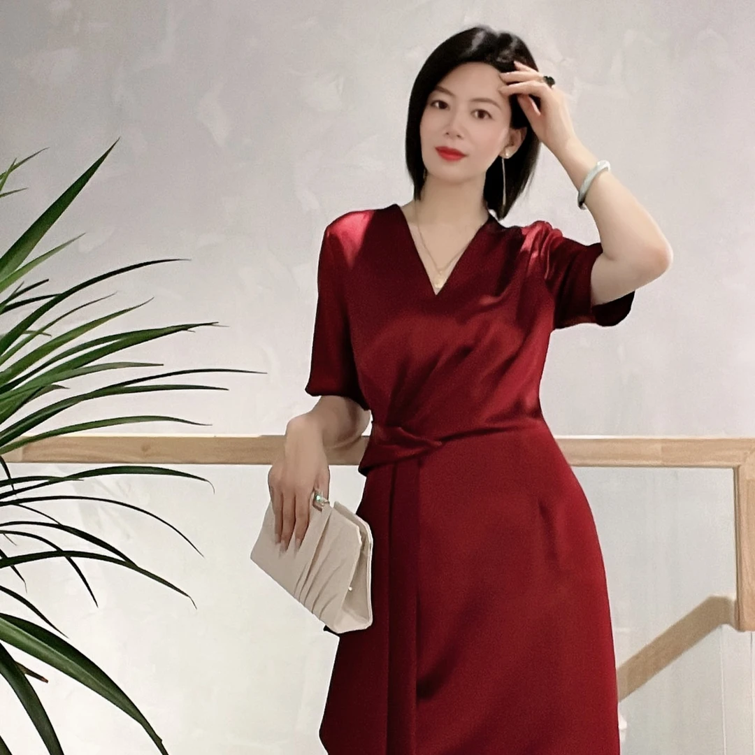 LS8019高端醋酸喜婆婆婚宴装喜妈妈高贵优雅V礼服显瘦气质轻奢