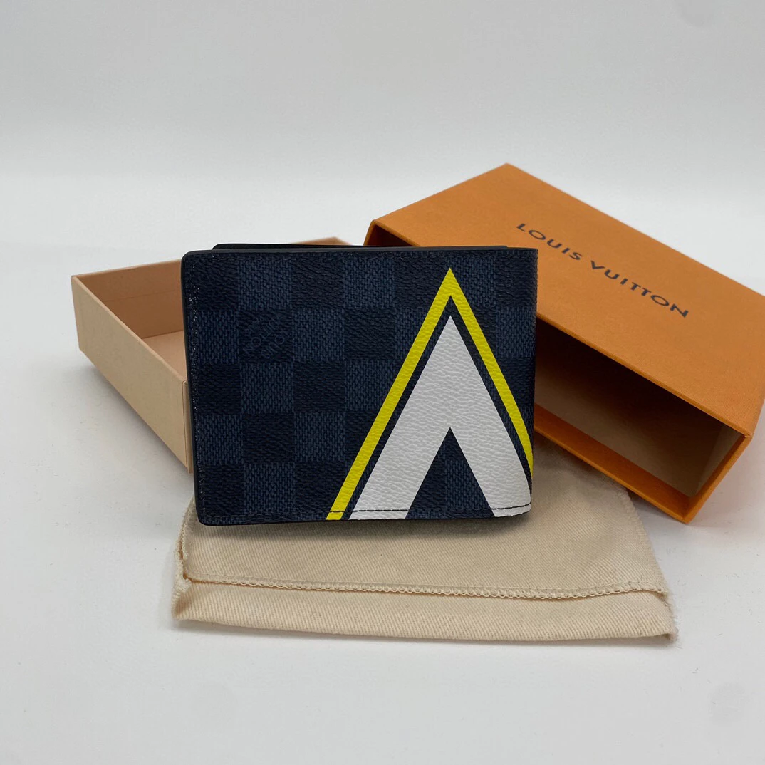 99新 LouisVuitton/路易威登 LV 限量帆船短款对折钱包 尺寸12/9