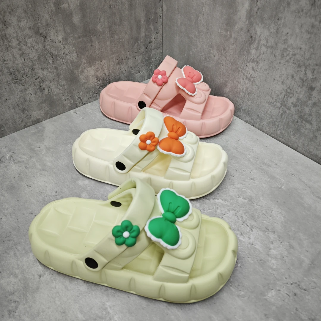 8568女纯色蝴蝶结小花拖鞋