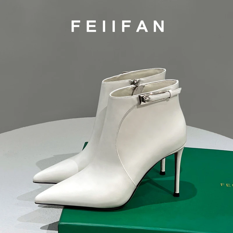 【现货】尖头短靴女2024秋冬新款细跟高跟鞋不累脚法式白色靴子8604