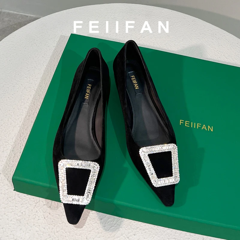 【现货】平底单鞋女2024秋冬新款水钻方扣法式绝美尖头黑色鞋子6543