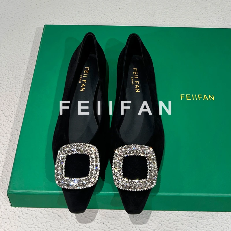 【现货】平底单鞋女2024秋冬新款水钻方扣法式绝美尖头黑色鞋子6603