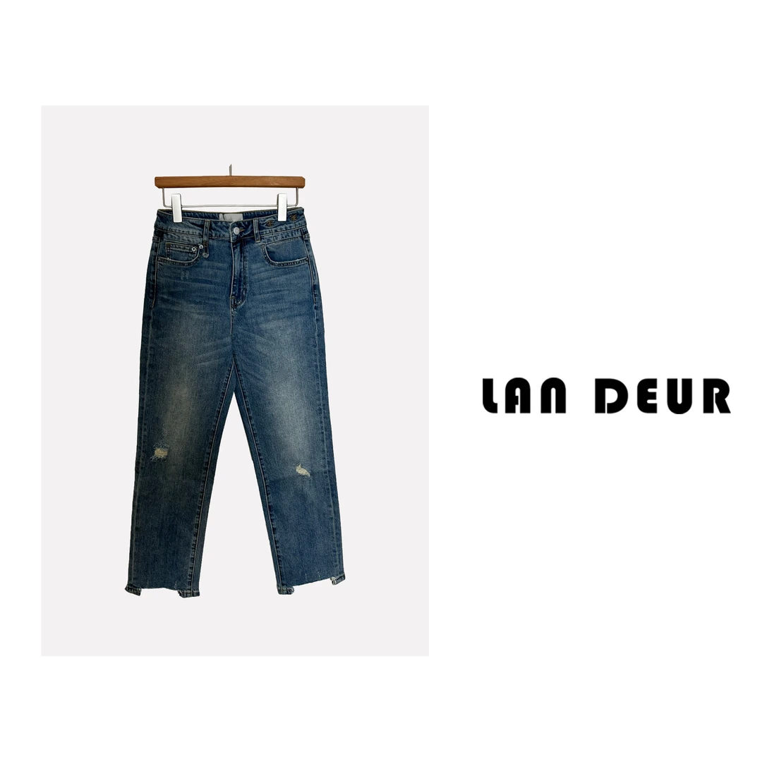 JIUJIU【春意正浓】个性破洞直筒时尚宽松牛仔裤0417-10066