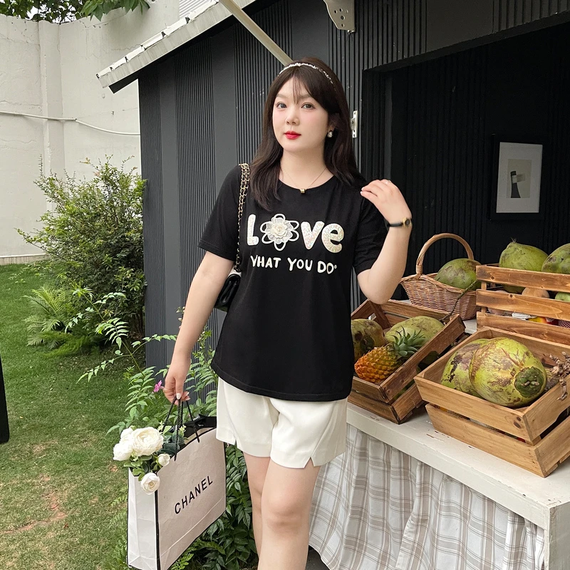 200斤特大码女装胖mm显瘦上衣2024夏季新款别致字母印花纯棉T恤