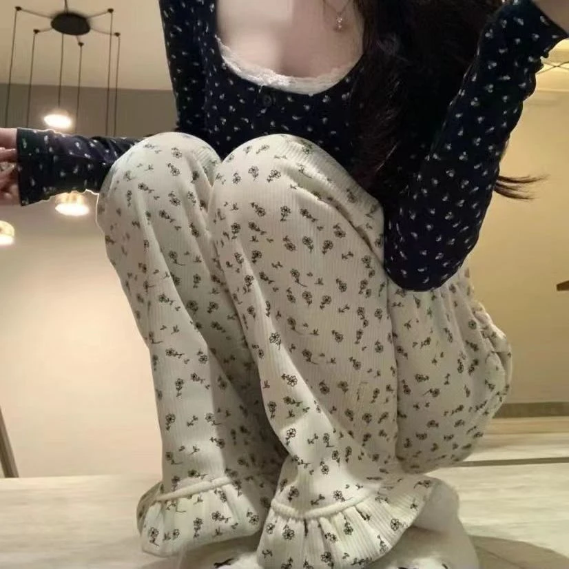 直筒甜美百搭显瘦宽松高腰休闲裤复古韩系春秋薄款碎花灯芯绒花边