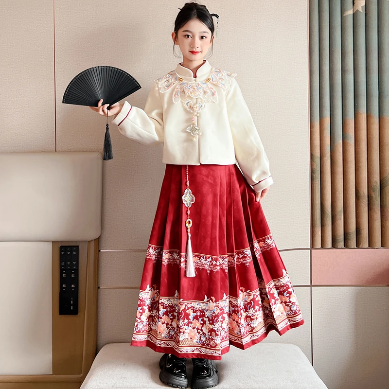 女童马面裙套装春秋款2024新款儿童春装国风汉服裙子女孩大童古装