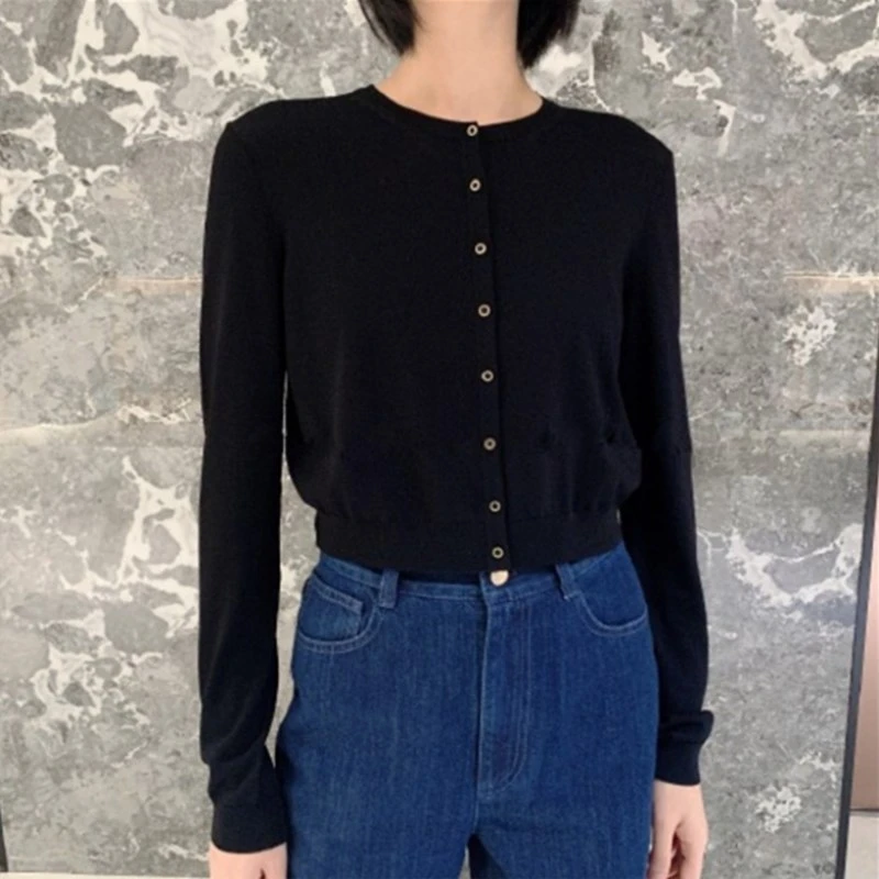 【商场同款】2024春秋新款黑色长袖防晒冰丝薄款短外套针织开衫女士