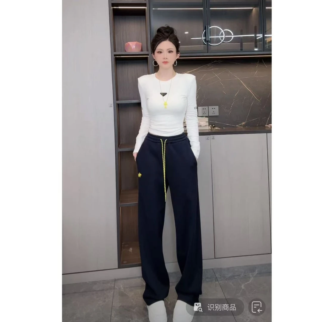 睿夕【新氧卫裤】刺绣小狗加绒加厚冬季休闲宽松保暖卫裤